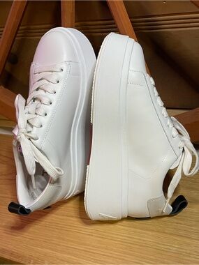 NIB ASH MOVE S - Chunky Platform Sneaker Leather Upper EU 37 -US Sz range 6.5-7